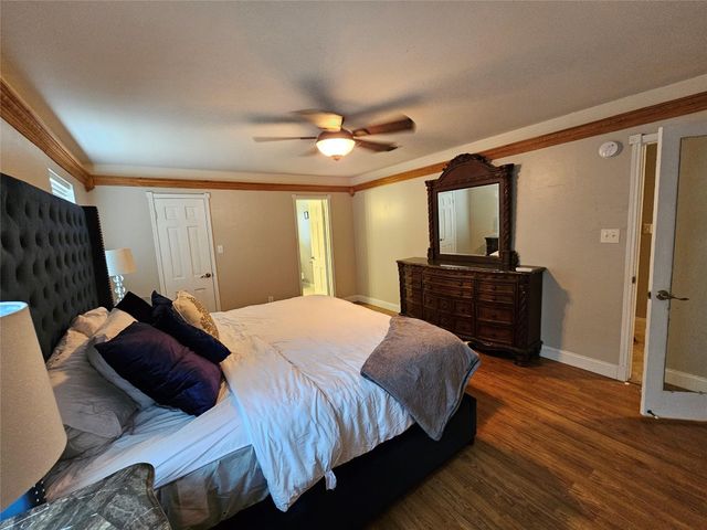 17911 Beaver Creek Drive, Houston, TX 77090