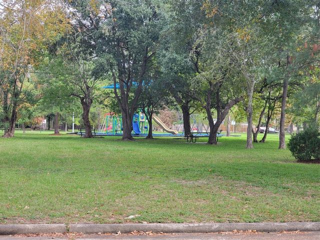 17911 Beaver Creek Drive, Houston, TX 77090