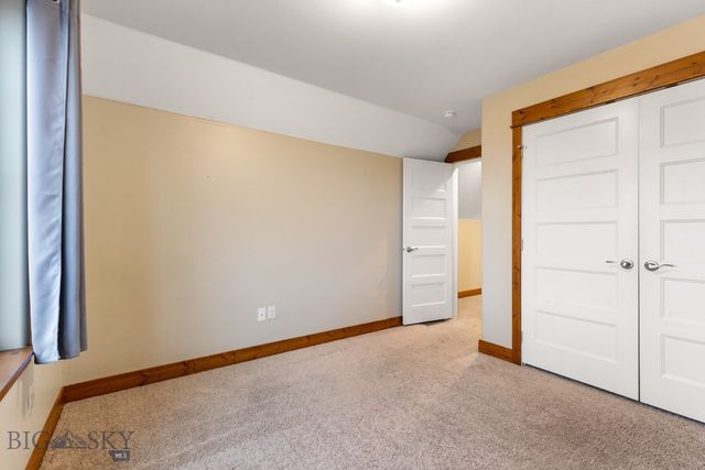 887 Hanson Street, Bozeman, MT 59718