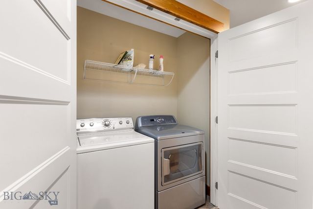 887 Hanson Street, Bozeman, MT 59718