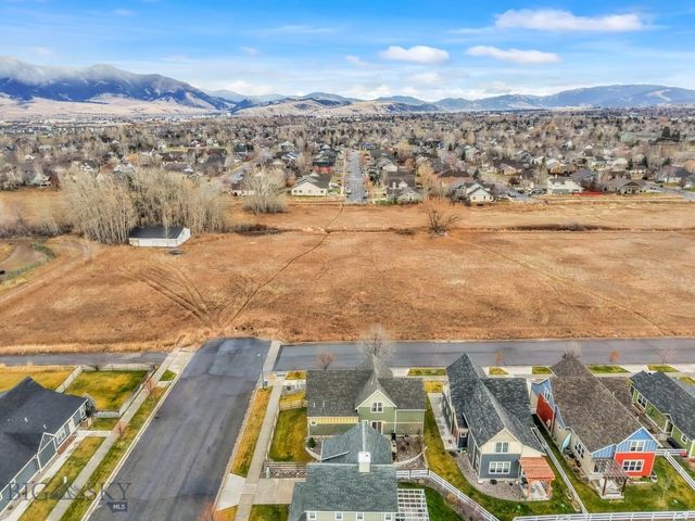 887 Hanson Street, Bozeman, MT 59718