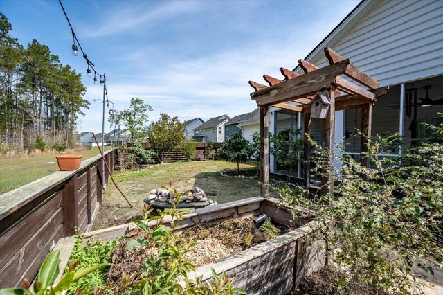 226 Garden Lily Lane, Summerville, SC 29485