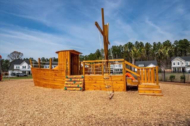 226 Garden Lily Lane, Summerville, SC 29485