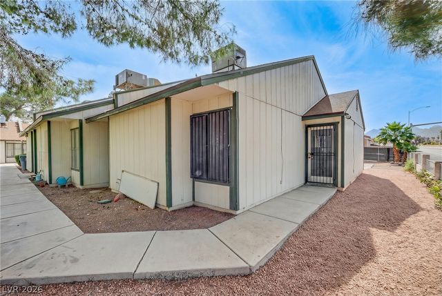 6444 Addely Drive, Las Vegas, NV 89108