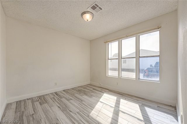 6444 Addely Drive, Las Vegas, NV 89108