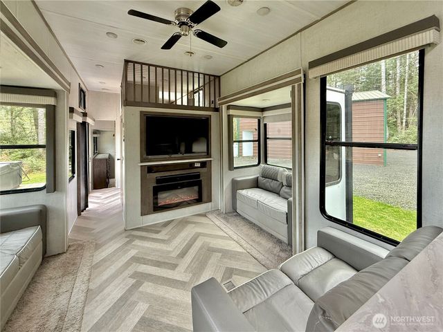 151 E Horine Way, Shelton, WA 98584