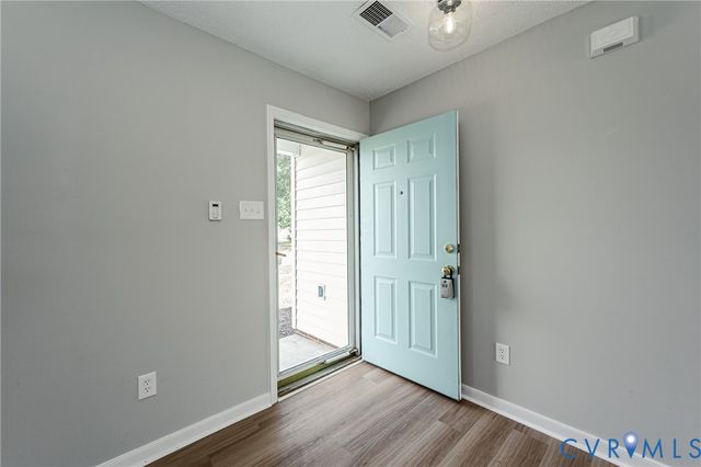 3724 Arborgrove Ct, Richmond, VA 23223