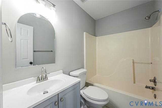 3724 Arborgrove Ct, Richmond, VA 23223