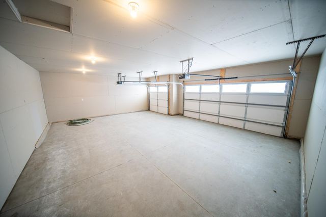 809 5th Avenue NW, Dodge Center, MN 55927