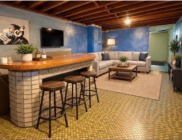82 Walnut St, Oxford, MA 01540