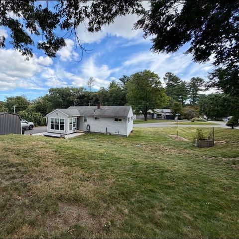 82 Walnut St, Oxford, MA 01540