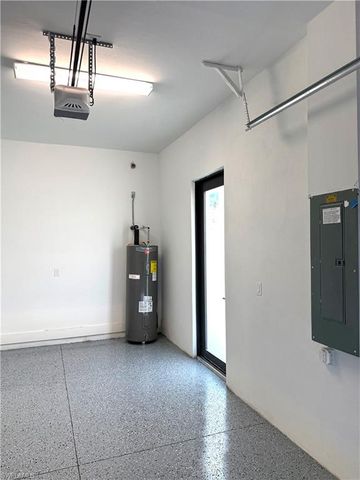 914 Sunrise BLVD, Lehigh Acres, FL 33974