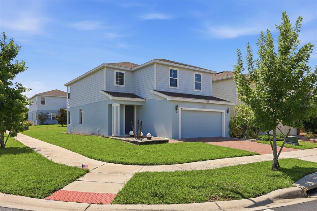 Image 2 of property listing at 4424 SILVER CREEK STREET, Kissimmee, FL 34744