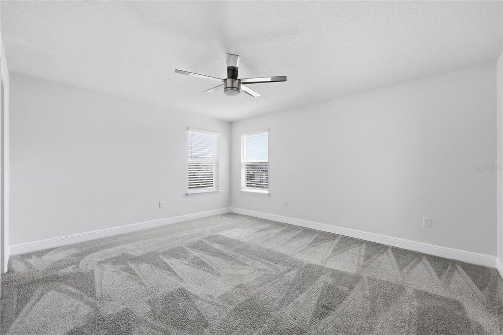 Image 15 of property listing at 4424 SILVER CREEK STREET, Kissimmee, FL 34744