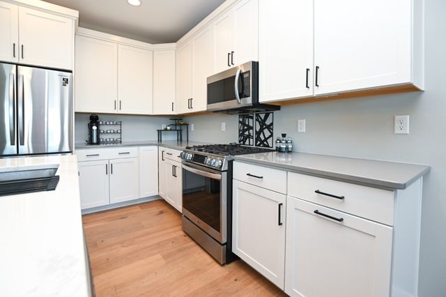 1807 Wycliffe Court SW, Cedar Rapids, IA 52404