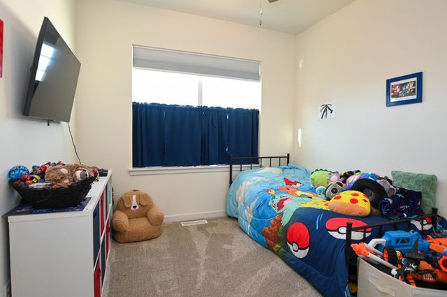 1807 Wycliffe Court SW, Cedar Rapids, IA 52404