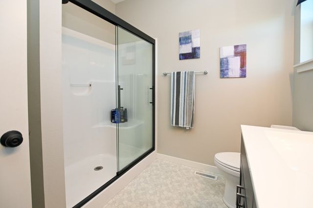 1807 Wycliffe Court SW, Cedar Rapids, IA 52404