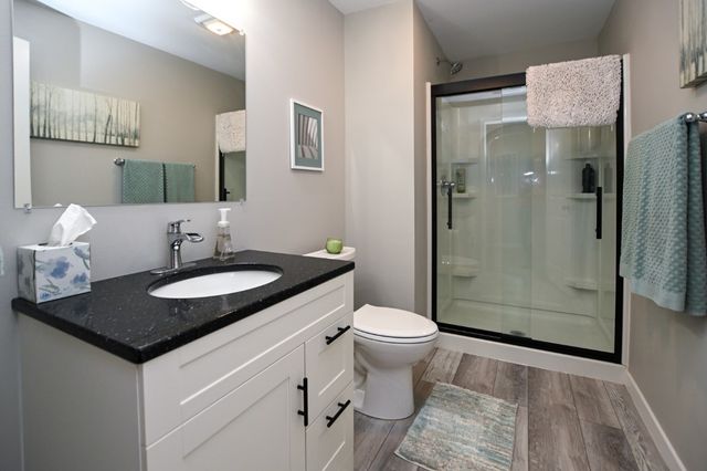 1807 Wycliffe Court SW, Cedar Rapids, IA 52404