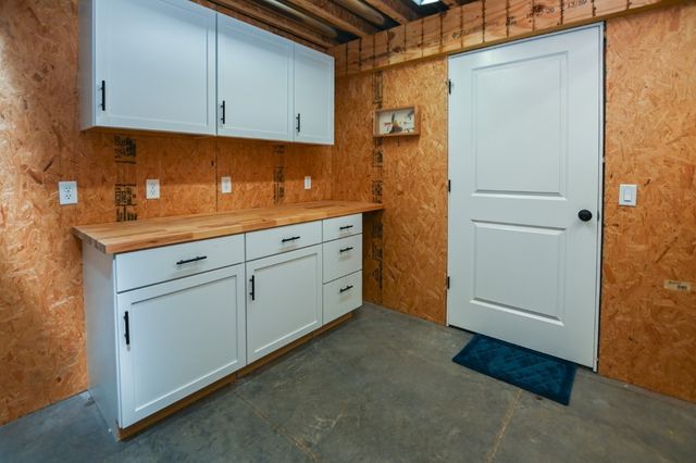 1807 Wycliffe Court SW, Cedar Rapids, IA 52404