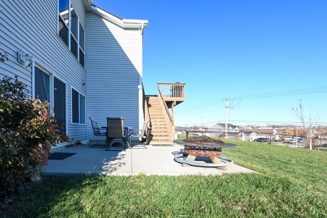 1807 Wycliffe Court SW, Cedar Rapids, IA 52404