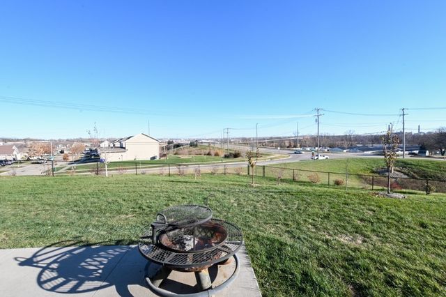 1807 Wycliffe Court SW, Cedar Rapids, IA 52404