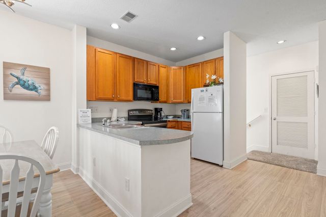 4533 Girvan Dr Unit D, Myrtle Beach, SC 29579