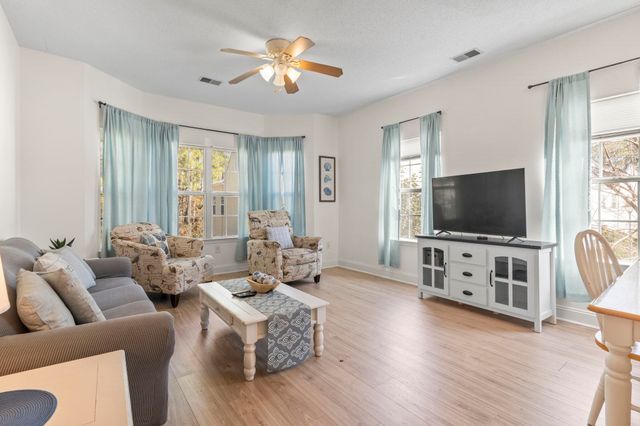 4533 Girvan Dr Unit D, Myrtle Beach, SC 29579