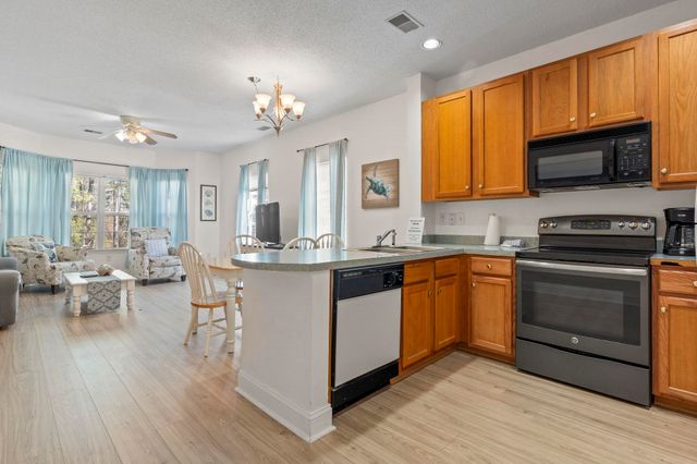 4533 Girvan Dr Unit D, Myrtle Beach, SC 29579