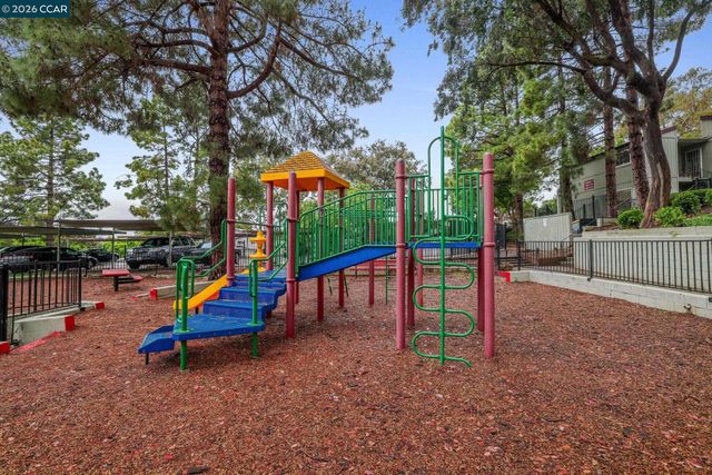 1333 N Camino Alto 273, Vallejo, CA 94589