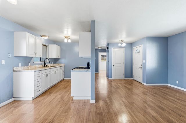 642 Wanzia Ct, Patterson, CA 95363