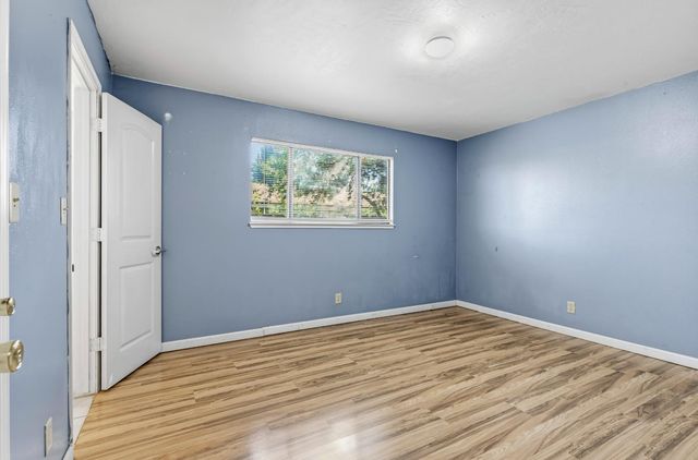 642 Wanzia Ct, Patterson, CA 95363