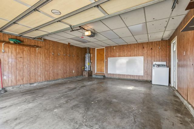 642 Wanzia Ct, Patterson, CA 95363