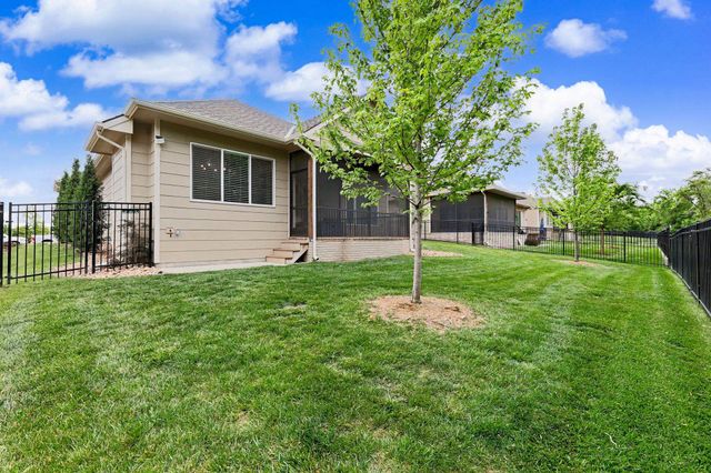 6237 E Central Park Ct, Bel Aire, KS 67220