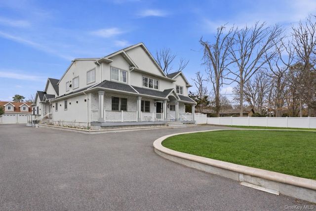 171 Oakfield Avenue, Dix Hills, NY 11746