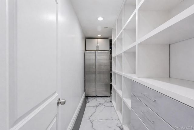 171 Oakfield Avenue, Dix Hills, NY 11746