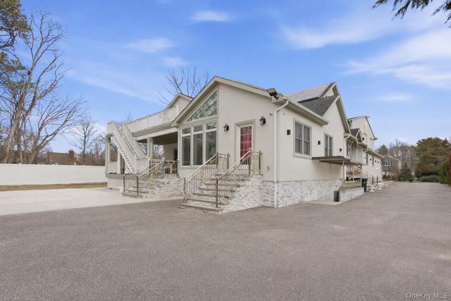 171 Oakfield Avenue, Dix Hills, NY 11746