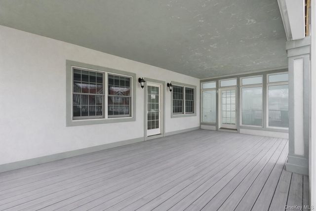 171 Oakfield Avenue, Dix Hills, NY 11746