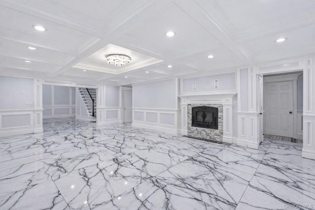 171 Oakfield Avenue, Dix Hills, NY 11746