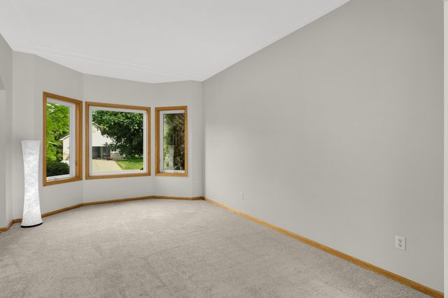 705 Granite Drive, Eagan, MN 55123