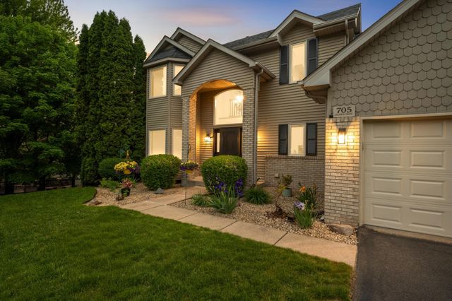 705 Granite Drive, Eagan, MN 55123