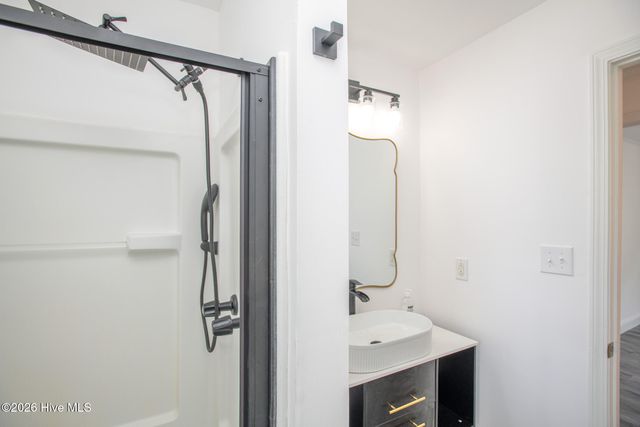 213 Russell Street, Beaufort, NC 28516