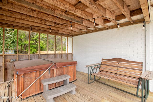 213 Russell Street, Beaufort, NC 28516