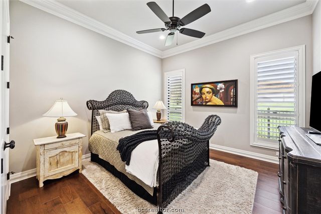 5202 Bourrone Court, Bryan, TX 77802