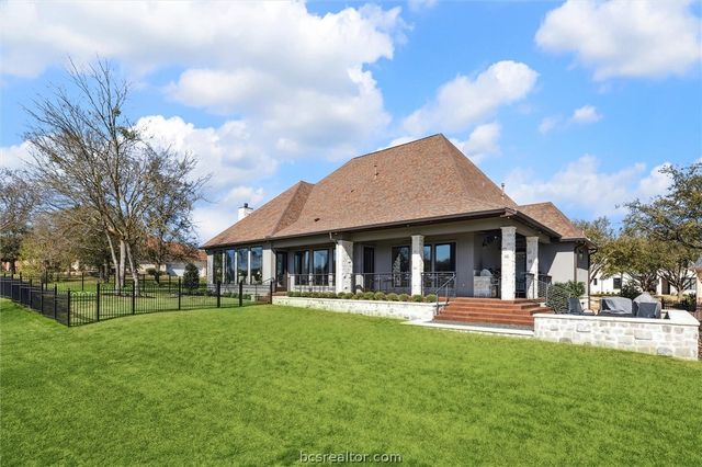 5202 Bourrone Court, Bryan, TX 77802