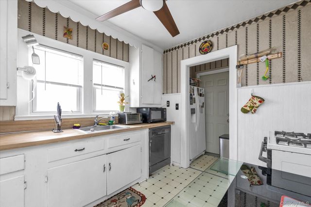 136 Butler Boulevard, Elmont, NY 11003