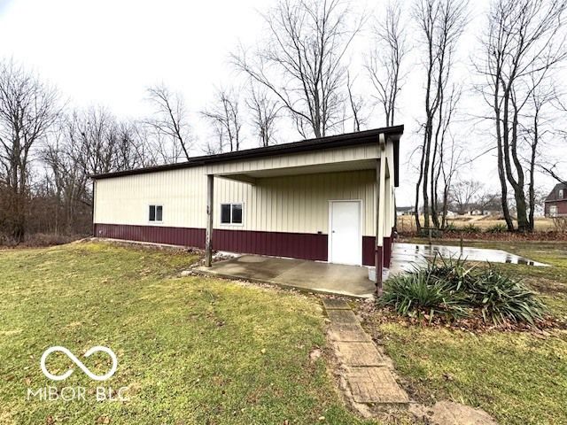 1301 N Maple Street, Veedersburg, IN 47987