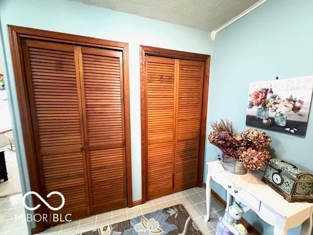 1301 N Maple Street, Veedersburg, IN 47987