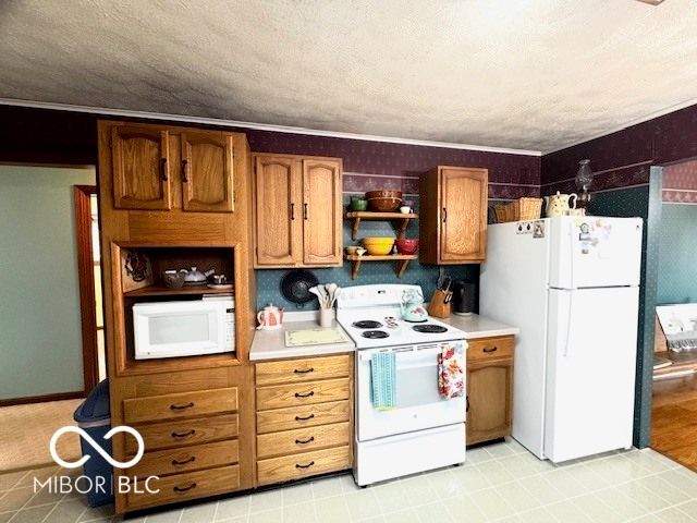 1301 N Maple Street, Veedersburg, IN 47987