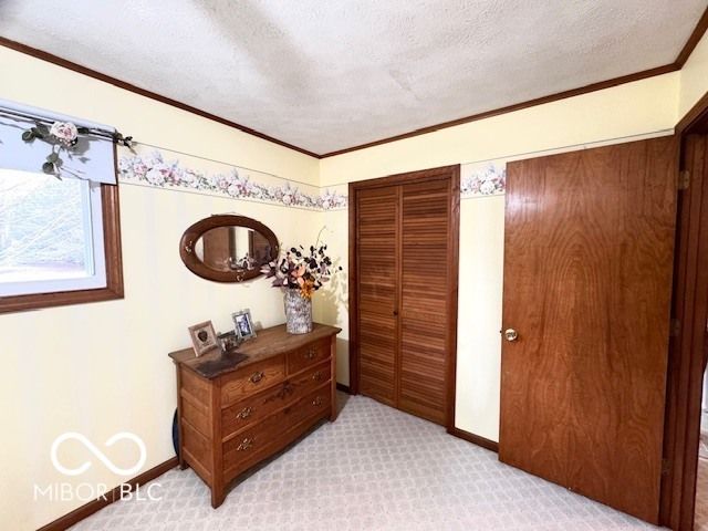 1301 N Maple Street, Veedersburg, IN 47987