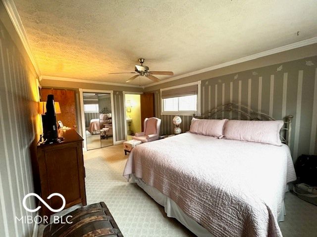 1301 N Maple Street, Veedersburg, IN 47987